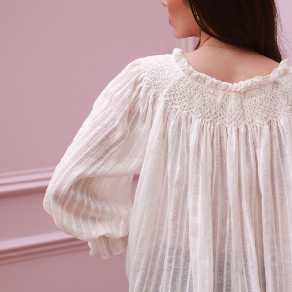Cleopatra Blouse White Stripe Cotton Muslin with milk Hand Smocking Edition 37